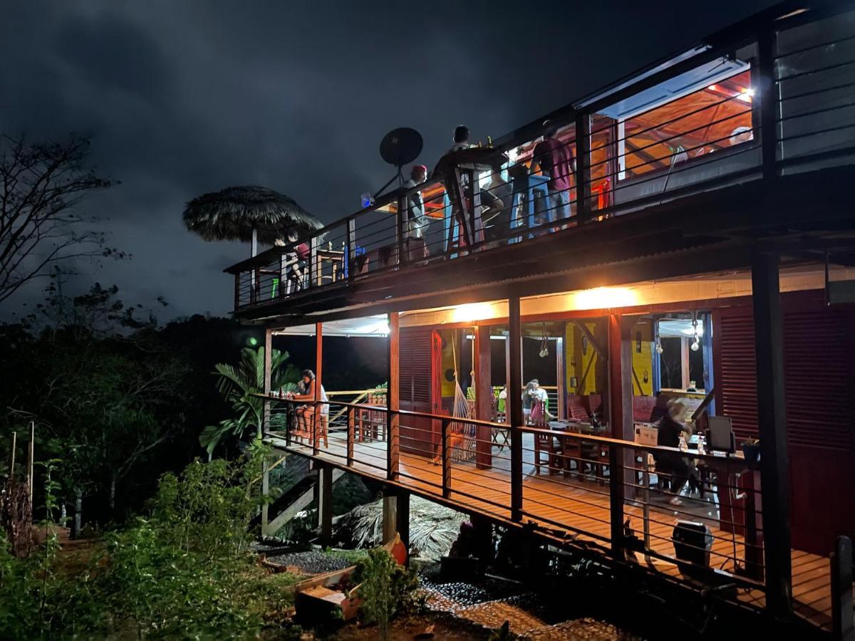 Hostal Doble Vista Capurgana Ngoại thất bức ảnh