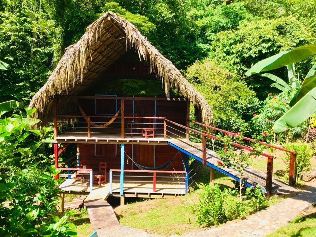 Hostal Doble Vista Capurgana Ngoại thất bức ảnh