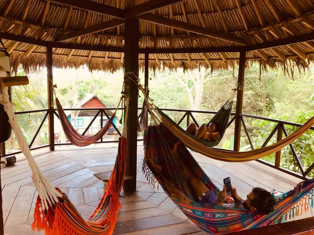 Hostal Doble Vista Capurgana Ngoại thất bức ảnh